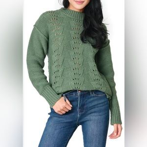 NWT Gibsonlook Scallop Stitch Sweater